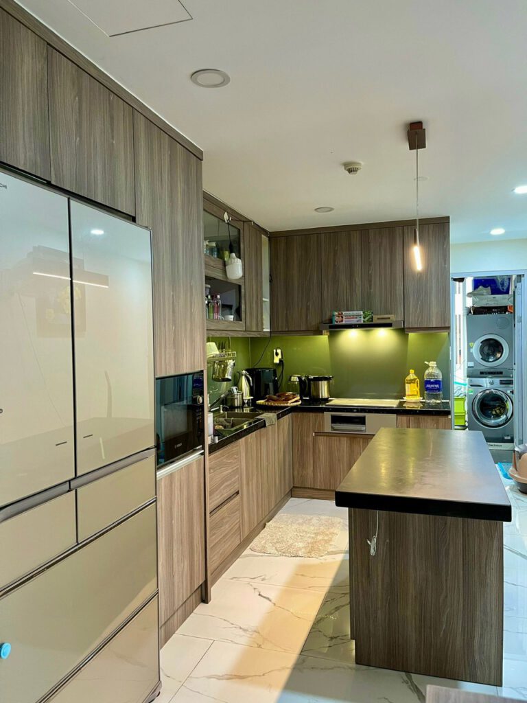 Layout mặt bằng và vị trí căn hộ Bán Scenic lầu cao 3PN lầu 18